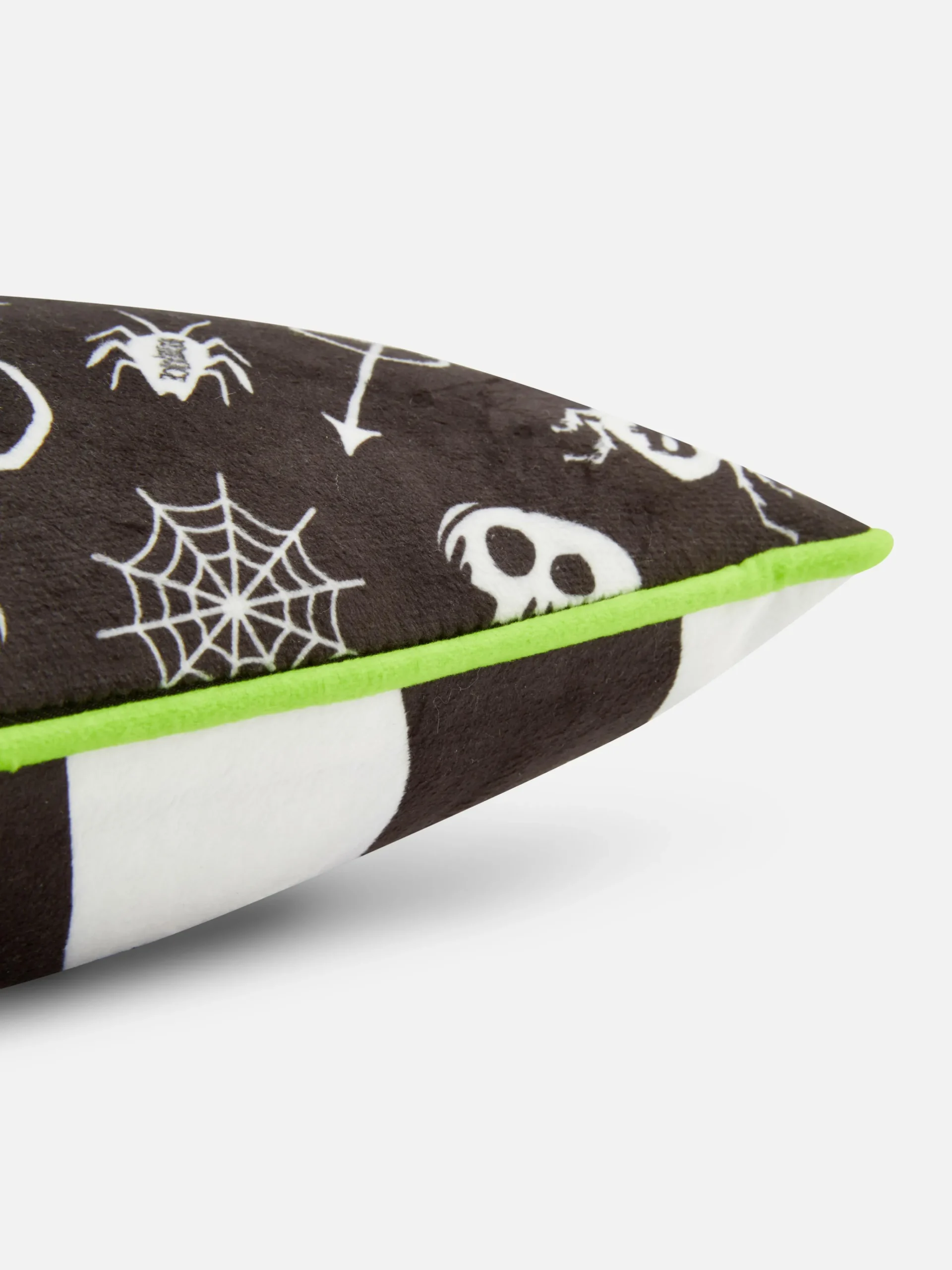 Beetlejuice Cushion|Primark Online