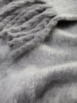 Brushed Tassel Scarf|Primark Outlet