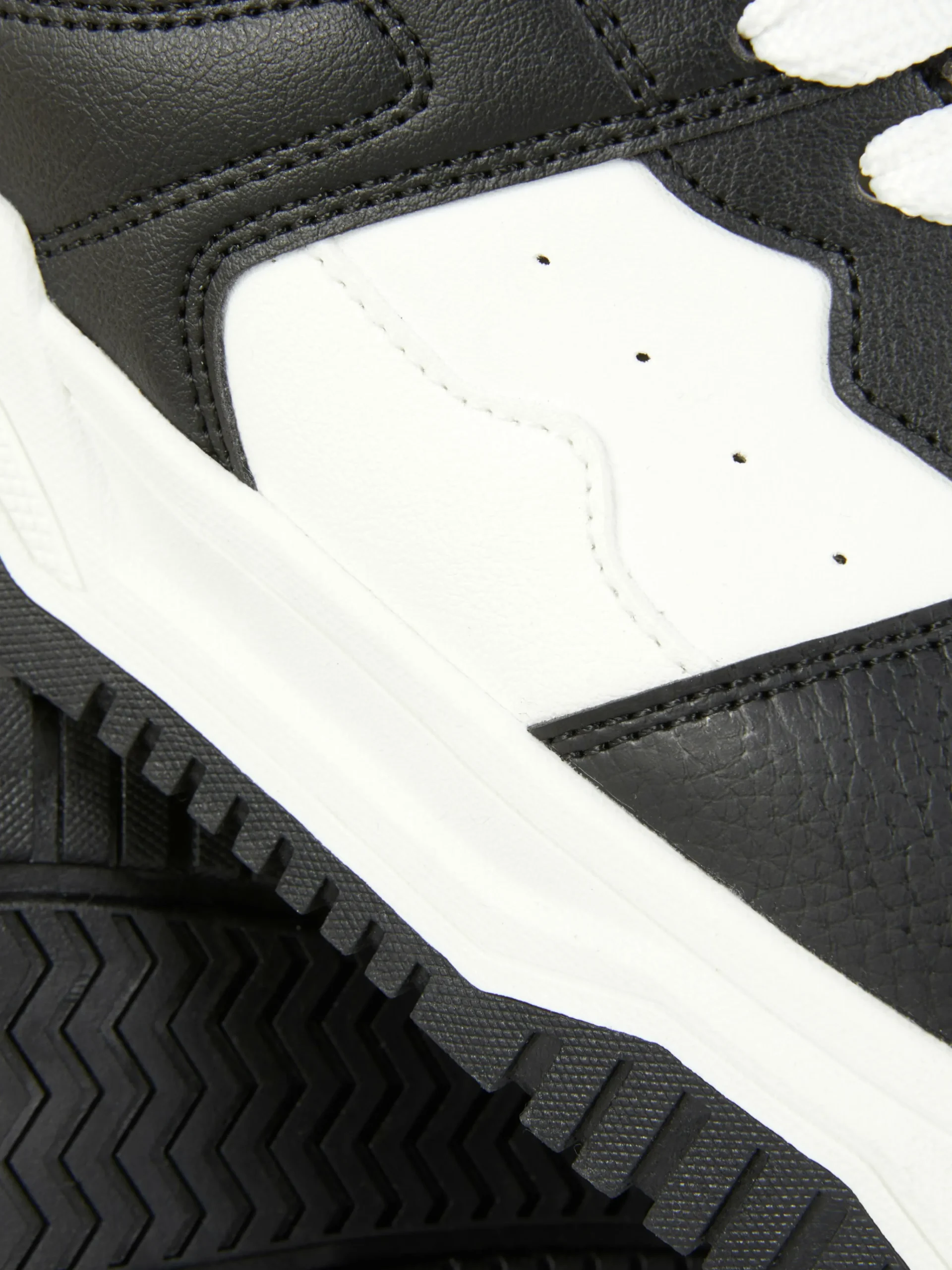 Contrast Panel Lace-Up Sneakers|Primark Sale