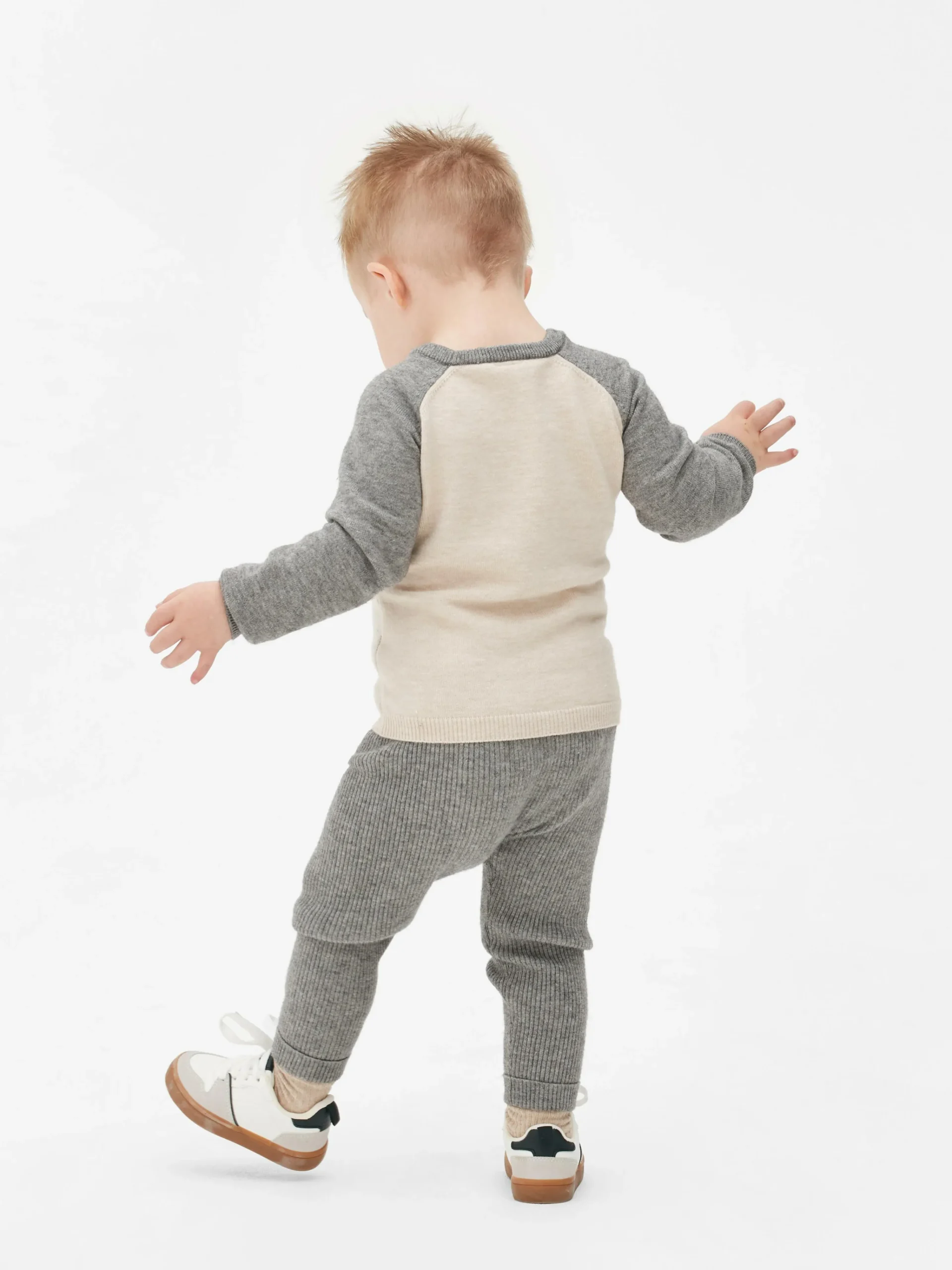 Disney’s Mickey Mouse Sweater And Leggings Set|Primark Clearance