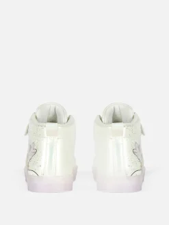Disney’s Minnie Mouse And Daisy Duck Light Up Sneakers|Primark Outlet