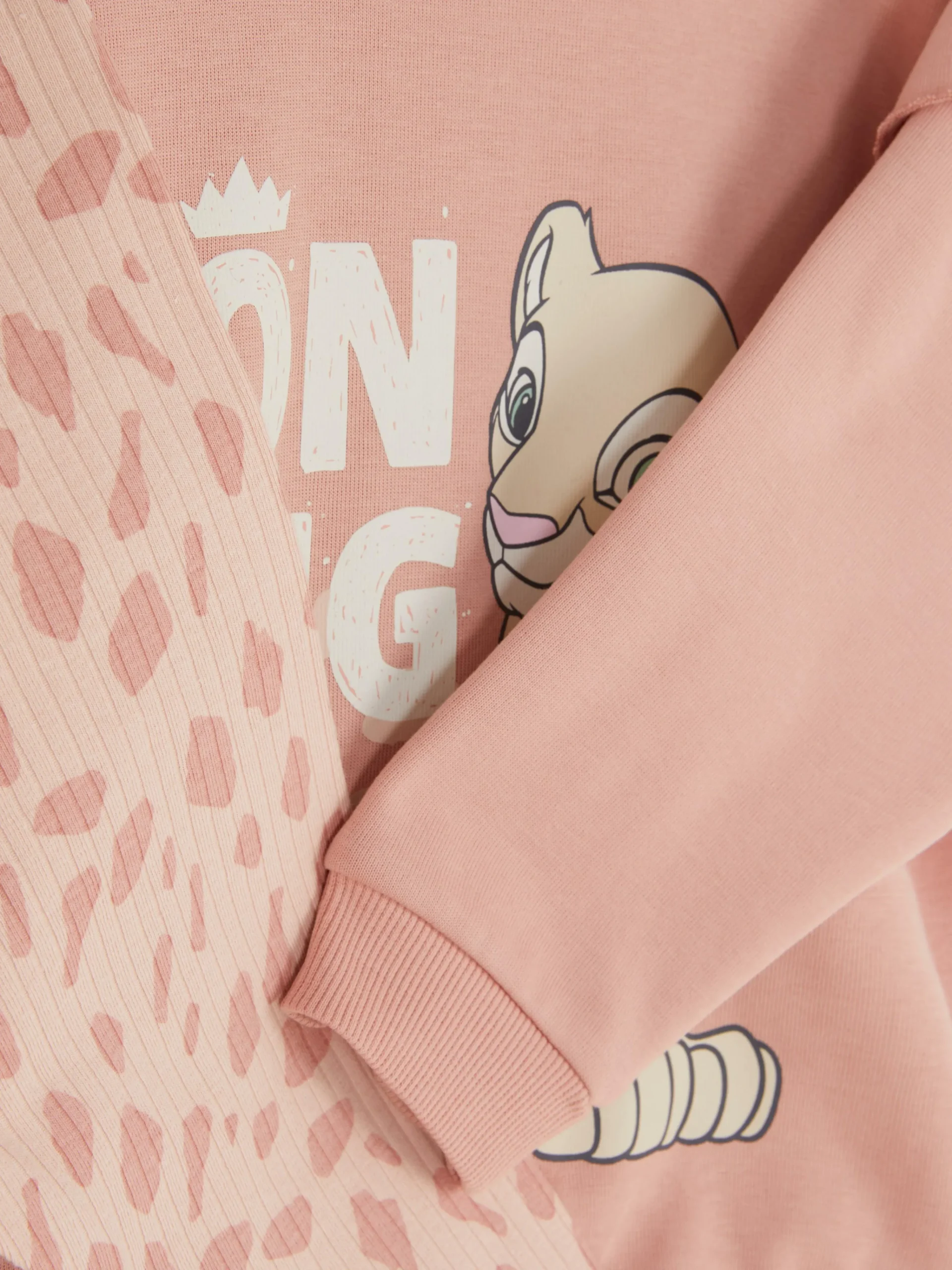 Disney’s The Lion King 30th Anniversary Nala Crew Neck And Leggings Set|Primark Best