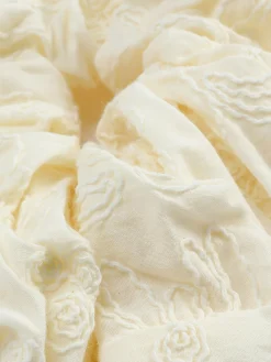Embroidered Scrunchie|Primark Online