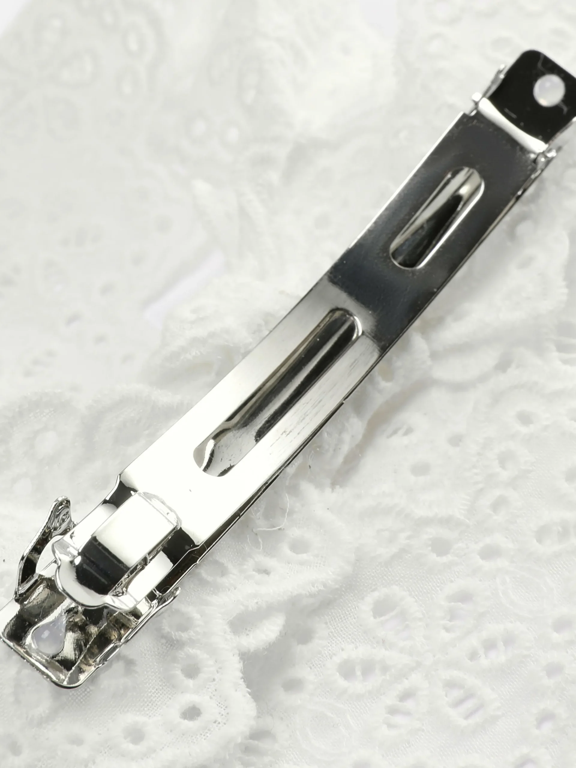 Eyelet Bow Hair Clip|Primark Best