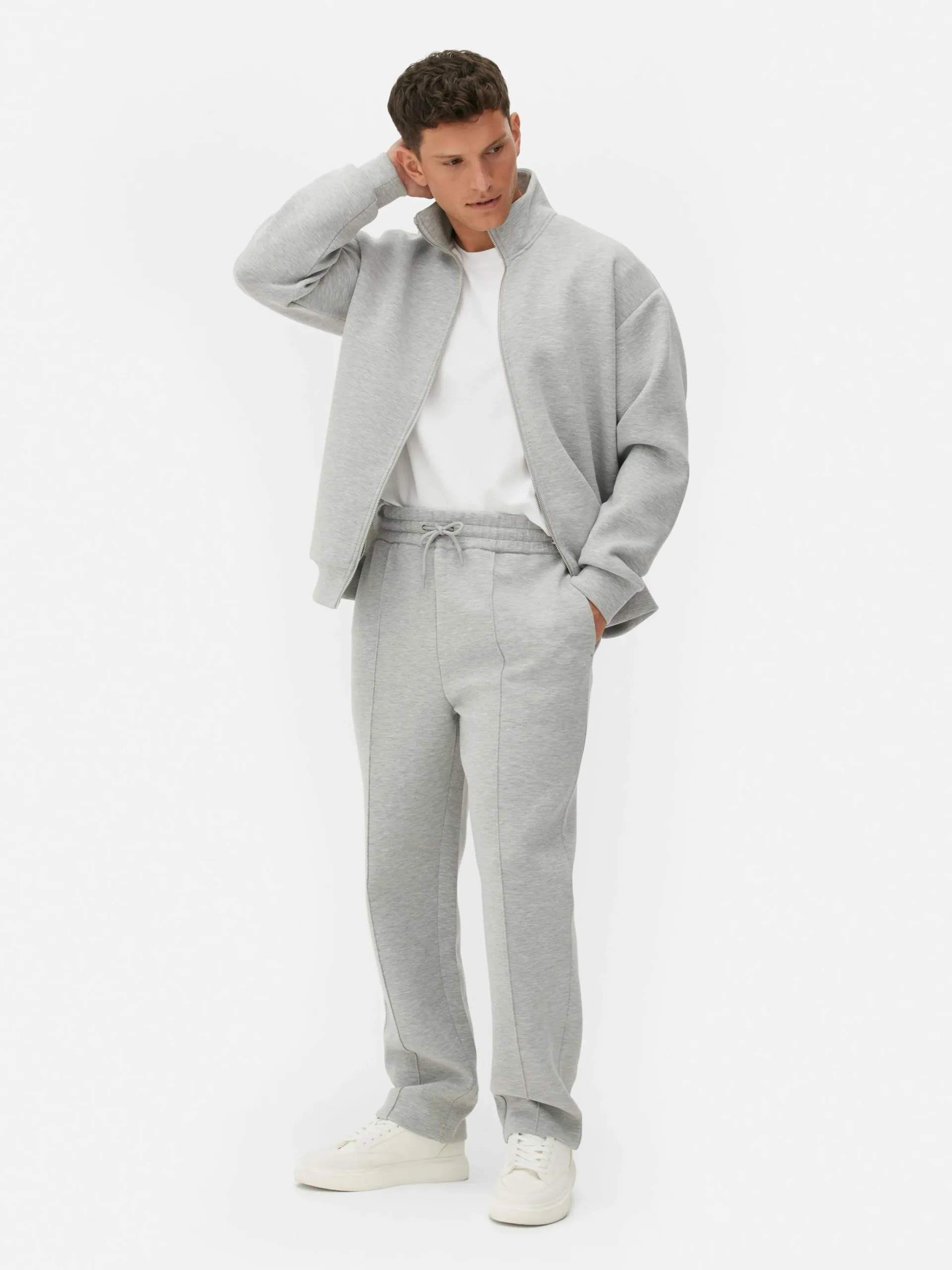 Kem Pintuck Straight Leg Joggers|Primark Online
