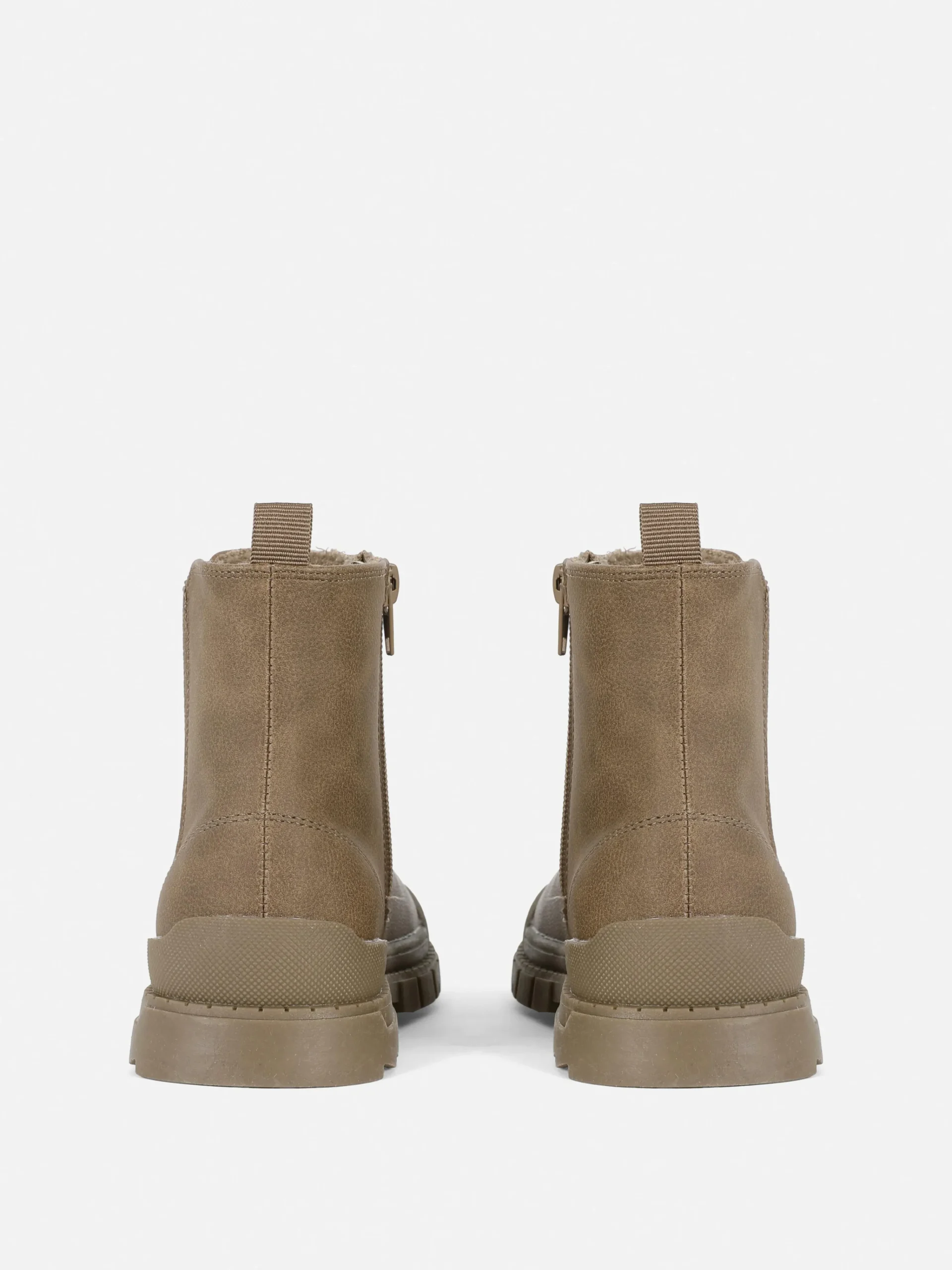 Lug Sole Chelsea Boots|Primark Discount