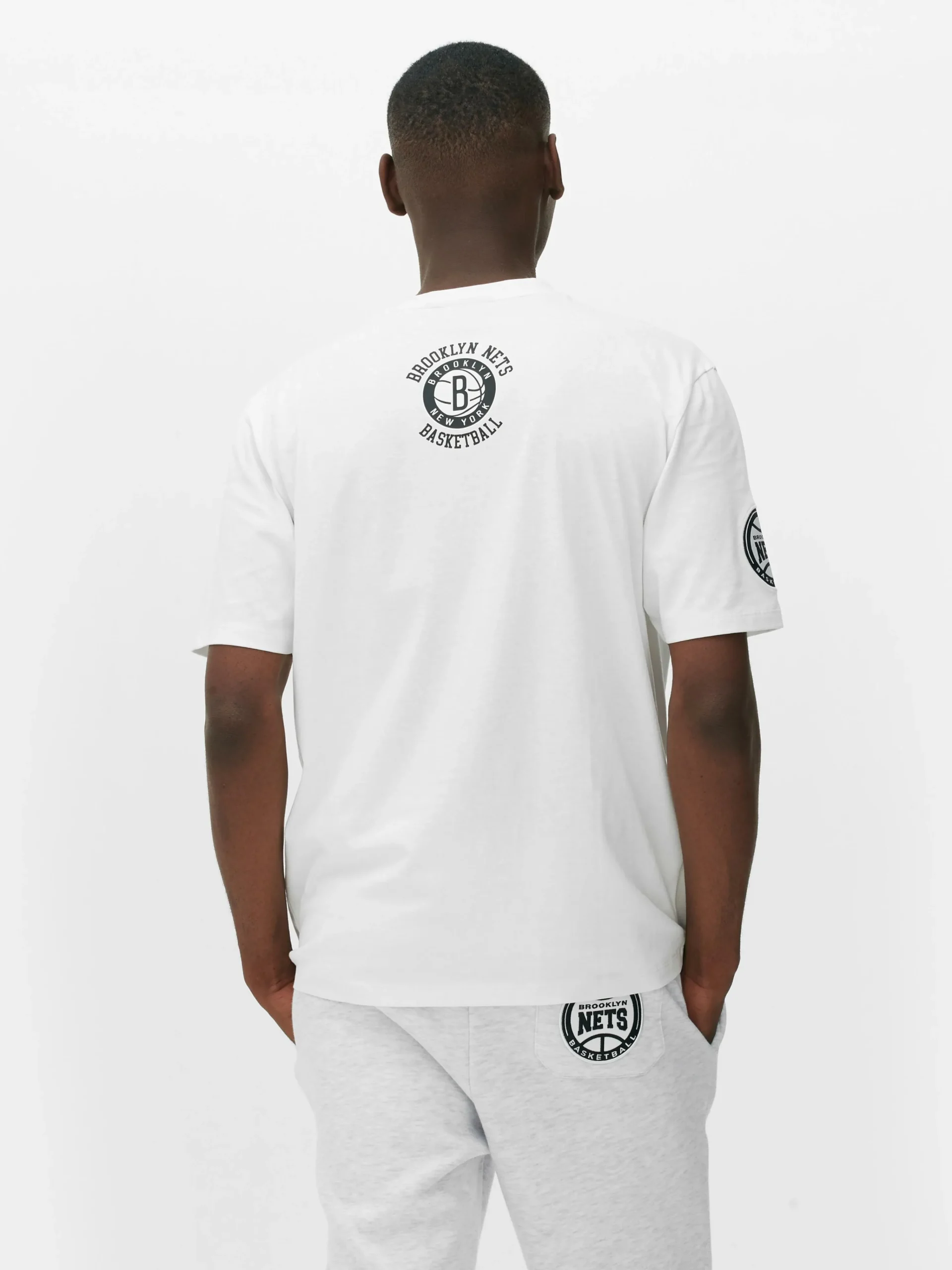 NBA Brooklyn Nets Graphic T-Shirt|Primark Clearance