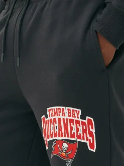 NFL Tampa Bay Buccaneers Shorts|Primark Online