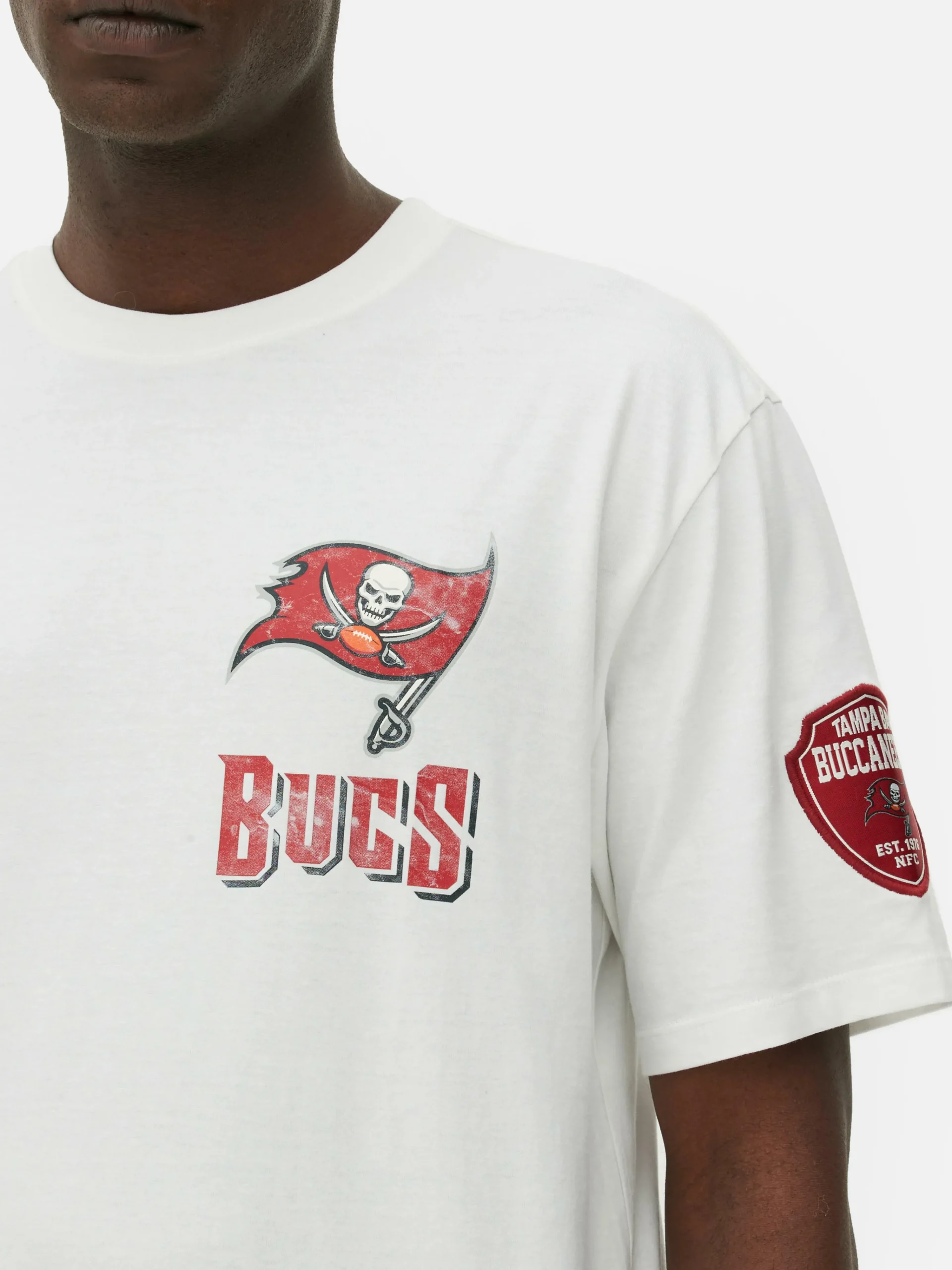 NFL Tampa Bay Buccaneers Printed T-Shirt|Primark Clearance