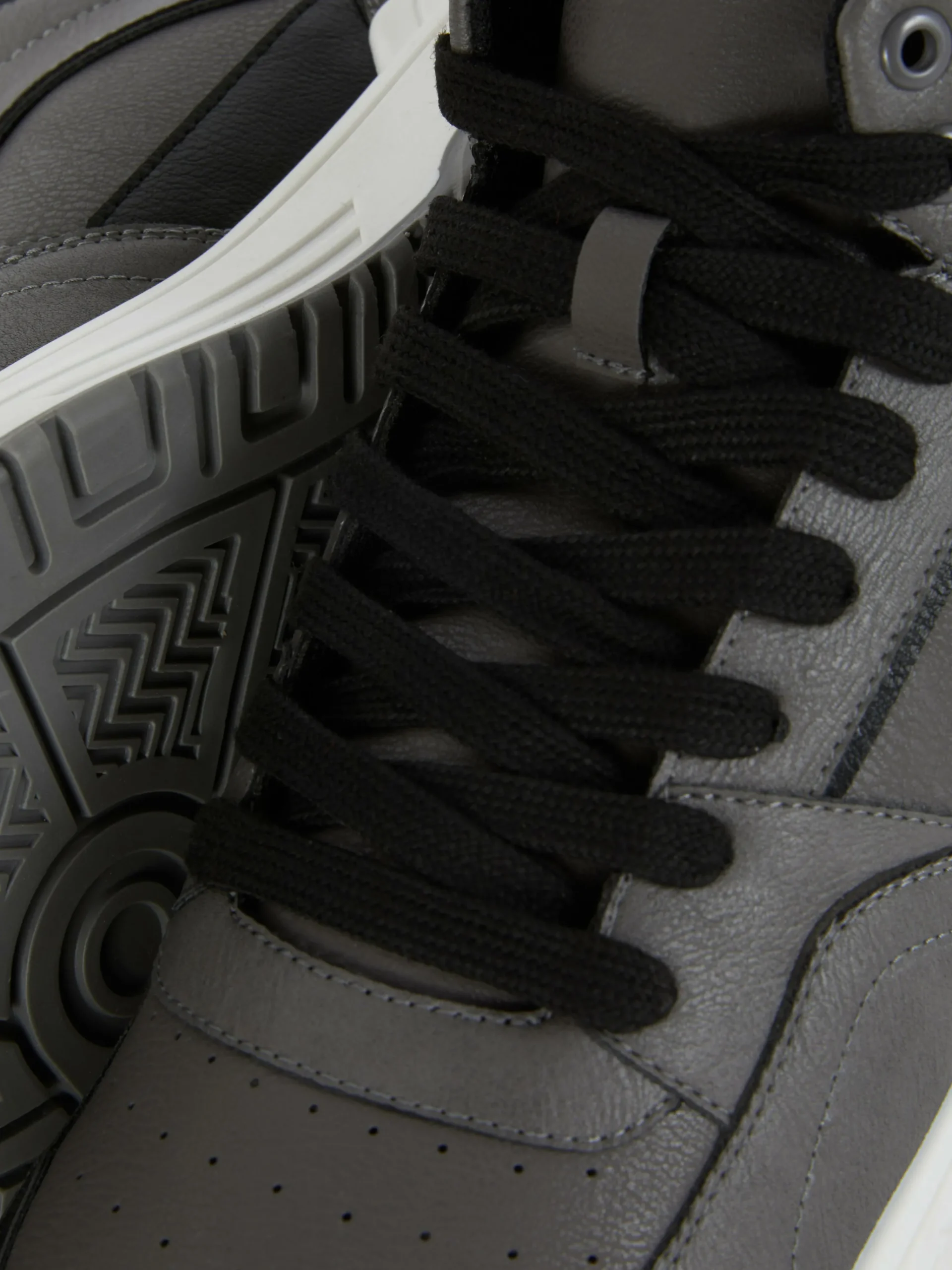 Paneled High Tops|Primark New