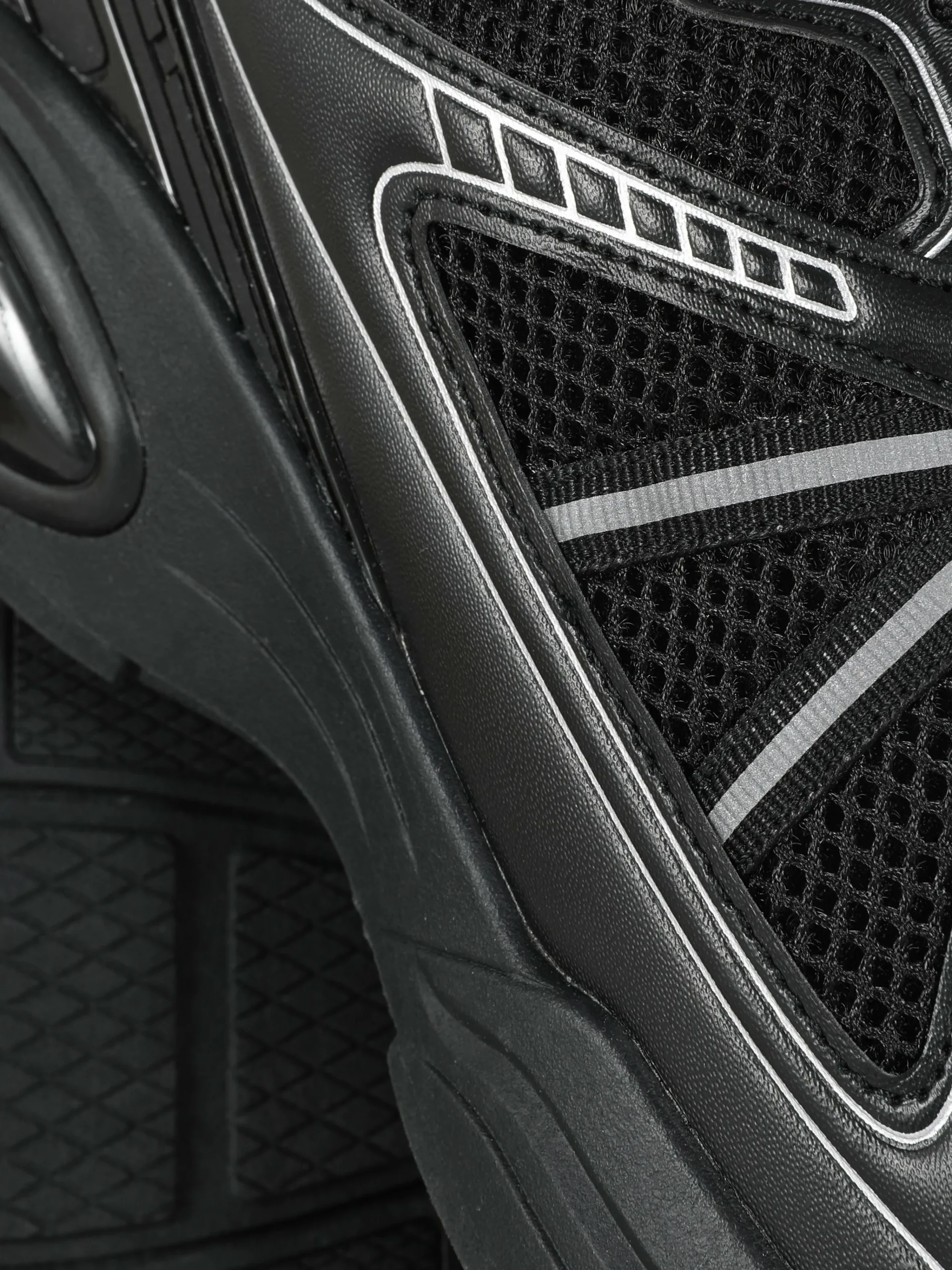 Paneled Low-Top Sports Sneakers|Primark Outlet