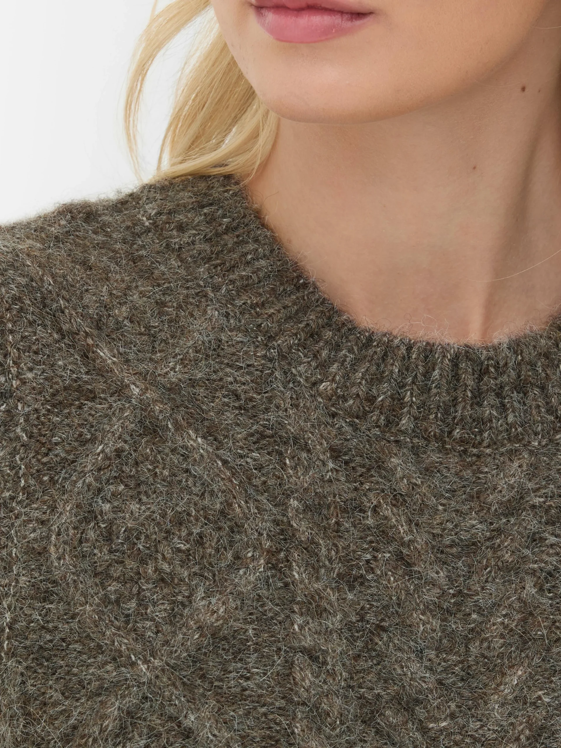 Rita Ora Cable Knit Vest|Primark Best