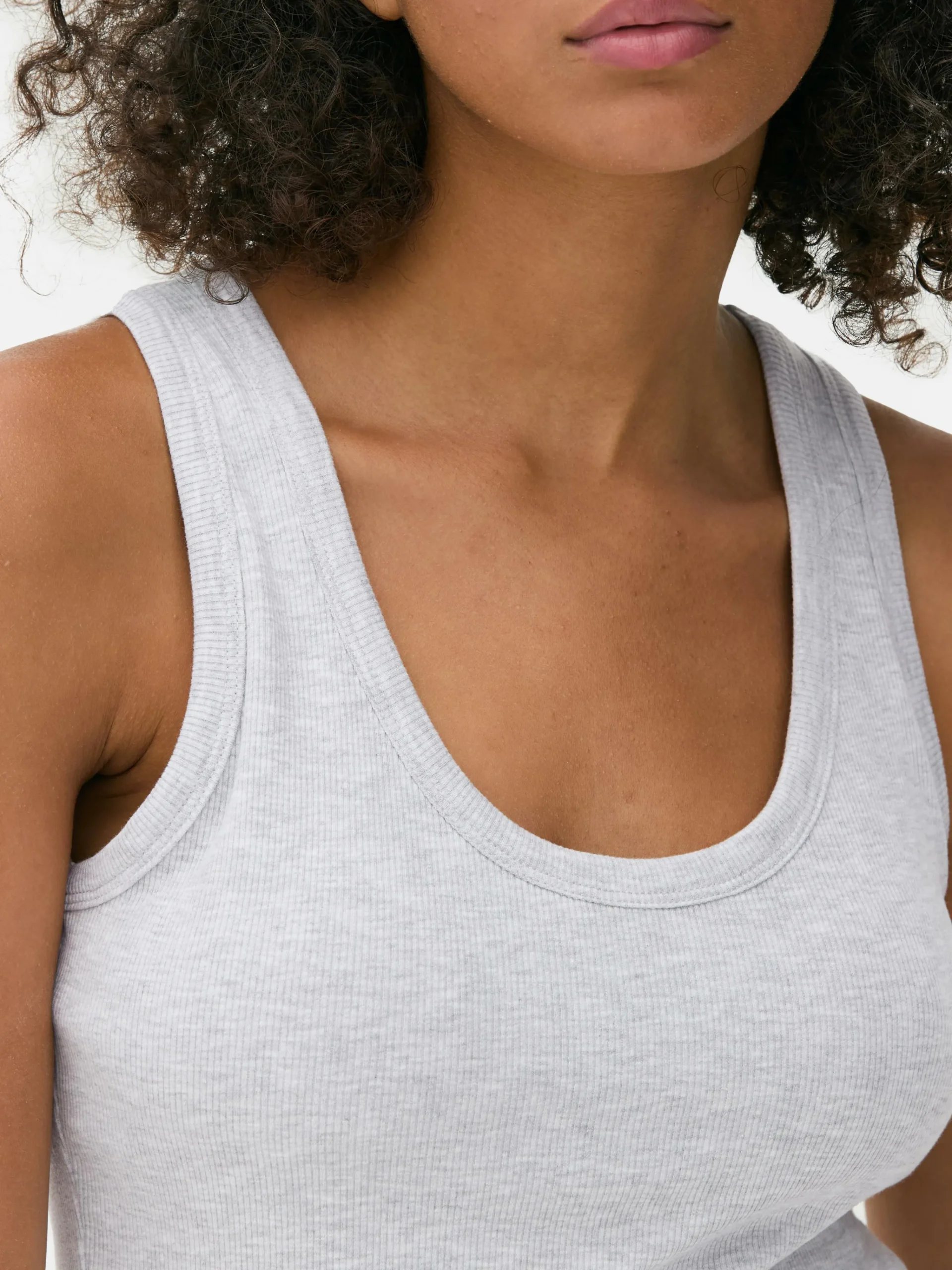 Scoop Neck Tank With Built-In Bra|Primark New