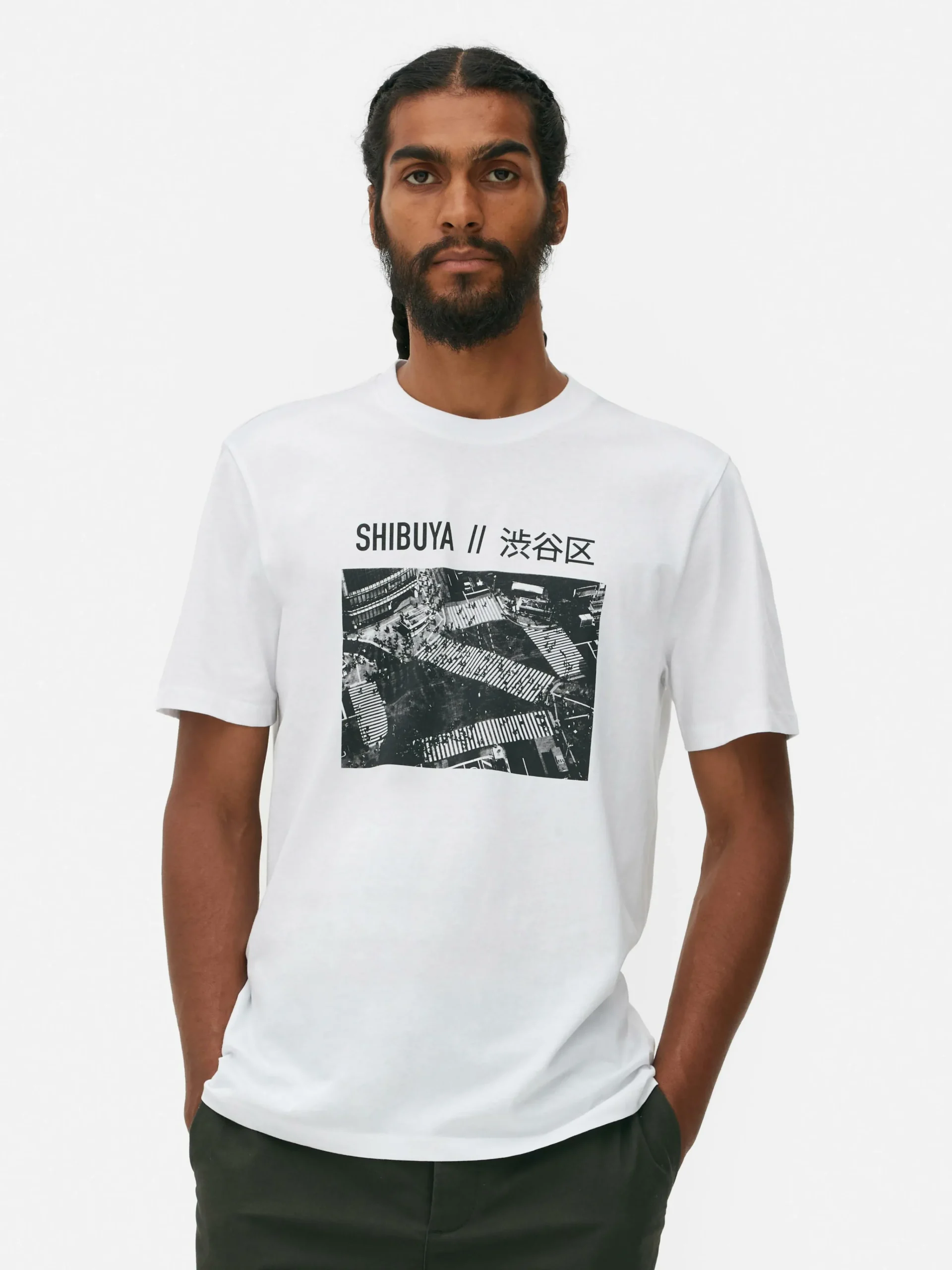 Shibuya Crossing Photography T-Shirt|Primark Clearance
