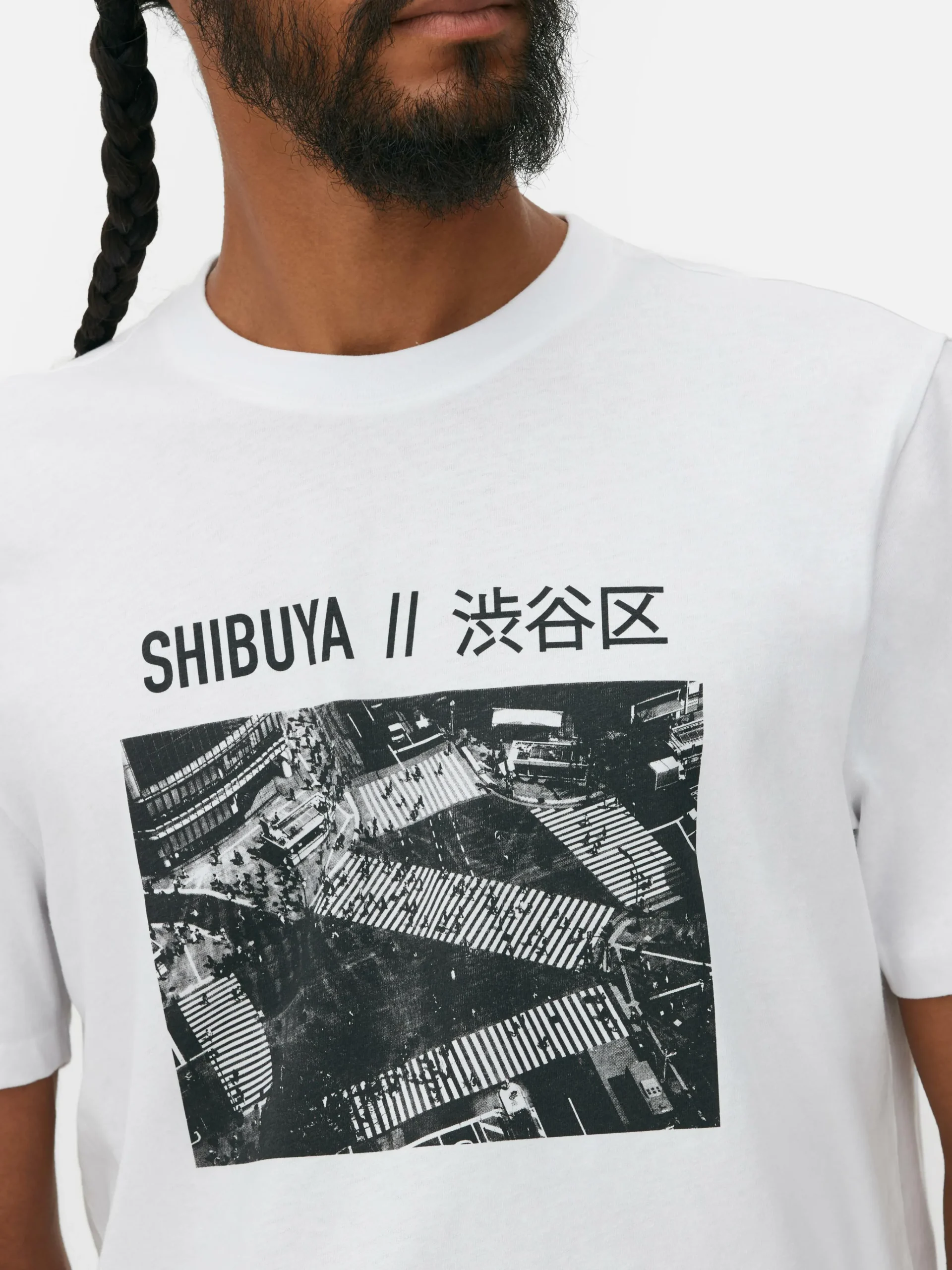 Shibuya Crossing Photography T-Shirt|Primark Clearance