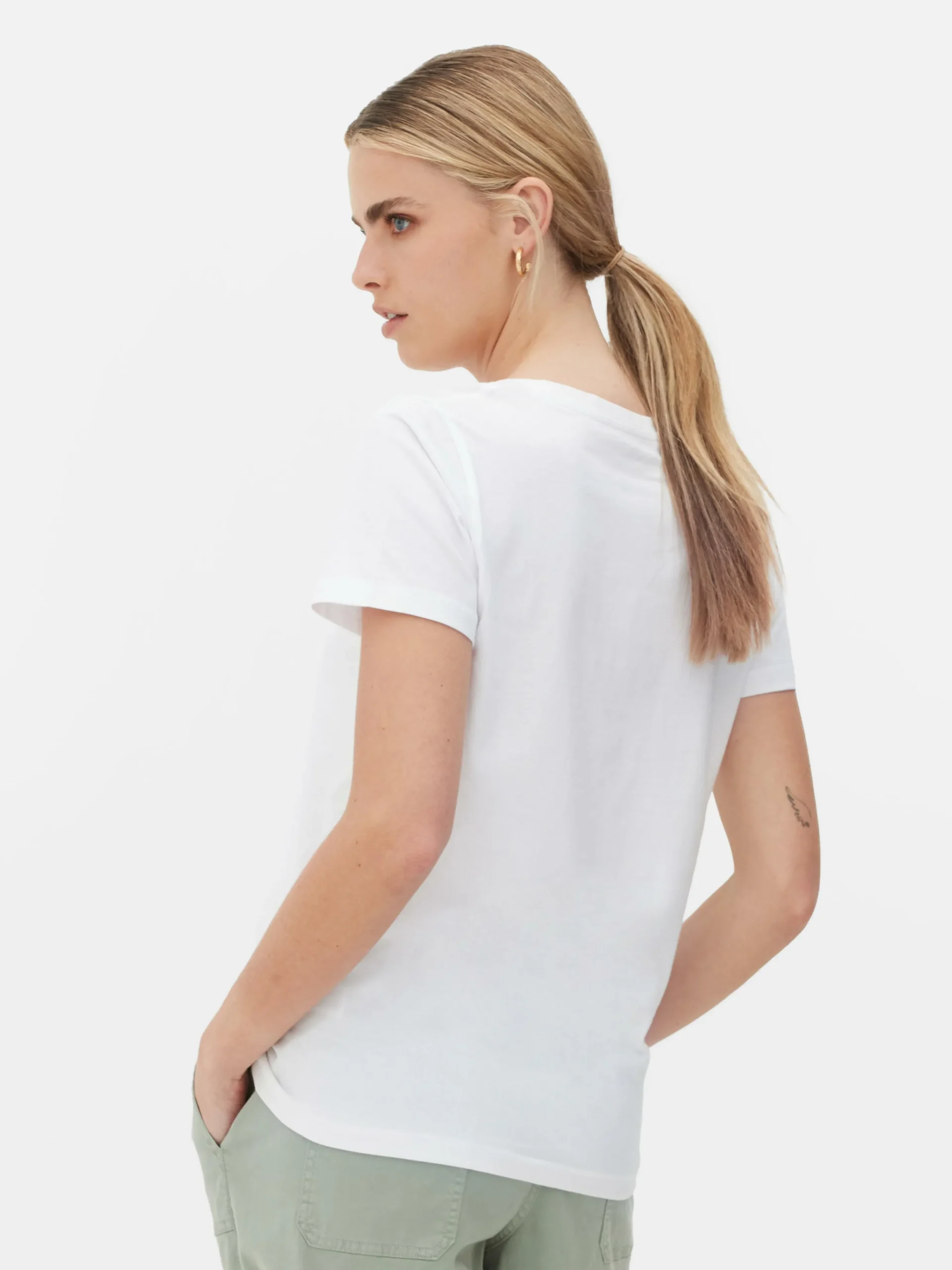 V-Neck Short Sleeve T-Shirt|Primark Outlet